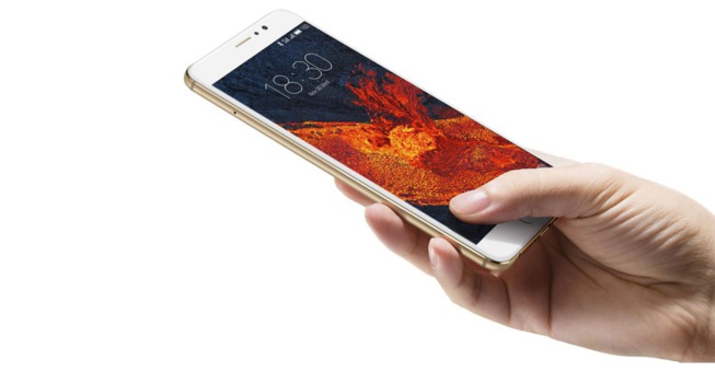 Meizu lance le PRO 6 Plus avec des spécifications haut de gamme et un prix de 415 € Meizu lance le PRO 6 Plus avec des spécifications haut de gamme et un prix de 415 €