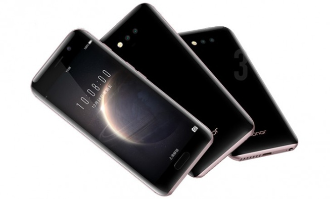 Honor lance son nouveau smartphone "Magic" avec écran incurvé, double caméras… Honor lance son nouveau smartphone "Magic" avec écran incurvé, double caméras…
