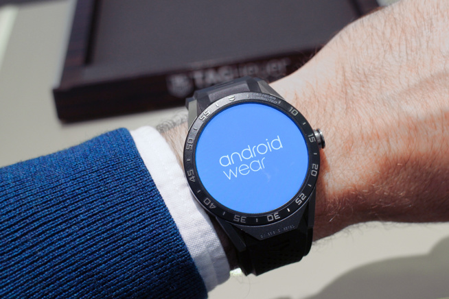 Google va lancer deux smartwatches Android Wear 2.0 début 2017 Google va lancer deux smartwatches Android Wear 2.0 début 2017