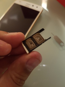 le logement double carte sim le logement double carte sim