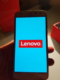 Fonctionnalités et usages : 3 mois avec le Motorola Moto Z2 Play (2/2) Fonctionnalités et usages : 3 mois avec le Motorola Moto Z2 Play (2/2)