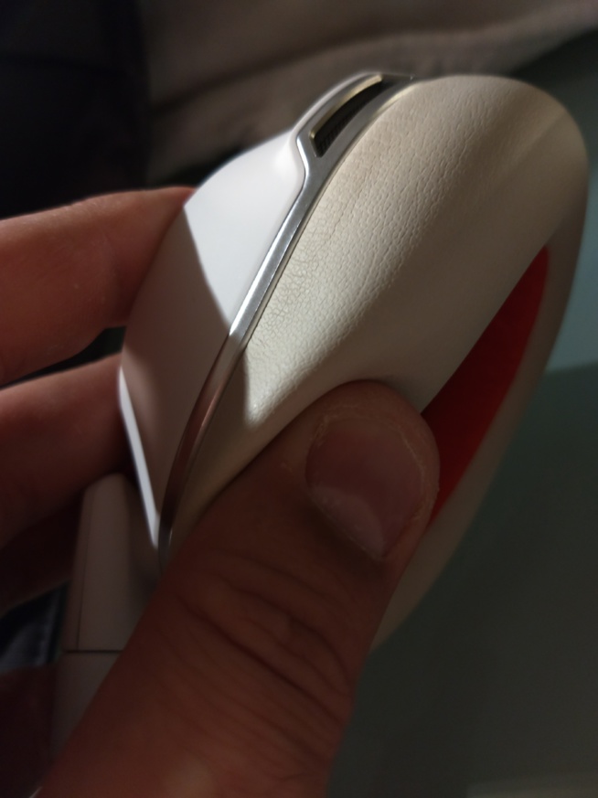 2 mois avec : le casque Plantronics Voyager UC 8200 2 mois avec : le casque Plantronics Voyager UC 8200