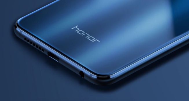 Indépendant de Huawei, Honor retrouve les services mobiles de Google
