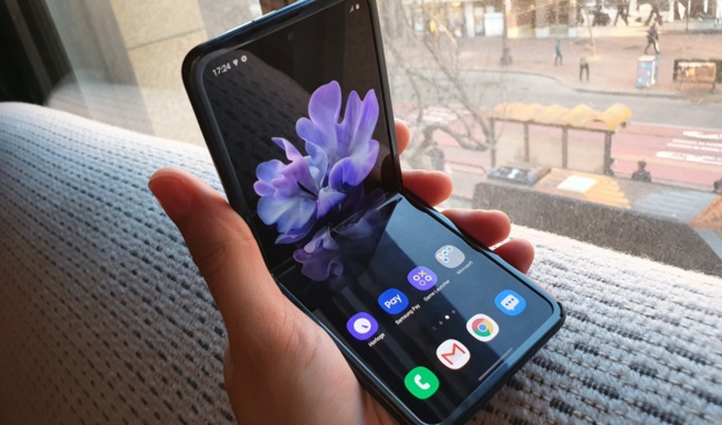 Samsung voudrait augmenter la production de ses smartphones à écran pliable Samsung voudrait augmenter la production de ses smartphones à écran pliable