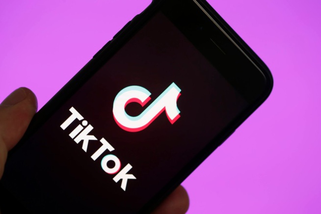 Tik Tok : Le deuxième parmi les médias sociaux, avec un milliard d'utilisateurs Tik Tok : Le deuxième parmi les médias sociaux, avec un milliard d'utilisateurs