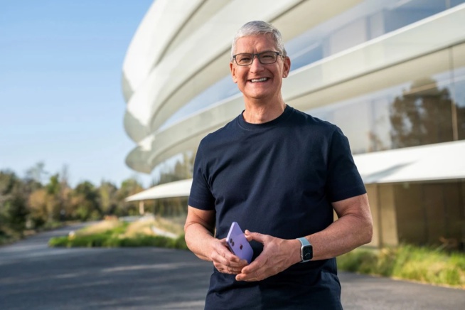 Selon Tim Cook, le RCS n’est pas réclamé par les utilisateurs de l’iPhone Selon Tim Cook, le RCS n’est pas réclamé par les utilisateurs de l’iPhone