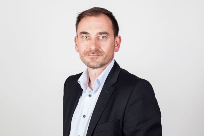 Grégory Rogé, Chanel Director chez Snom France Grégory Rogé, Chanel Director chez Snom France