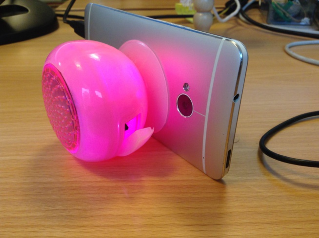 Q-BOPZ Candy - L'enceinte bluetooth, quel pied !