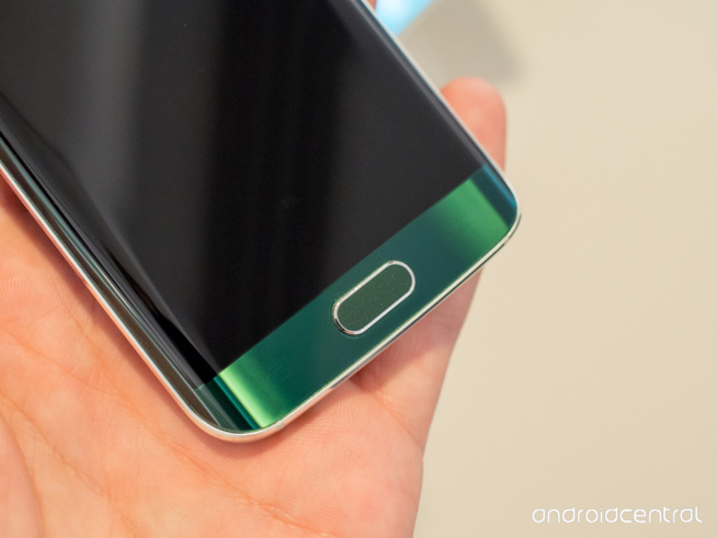 Une version vert émeraude du Galaxy S6 edge désormais disponible chez Vodafone UK