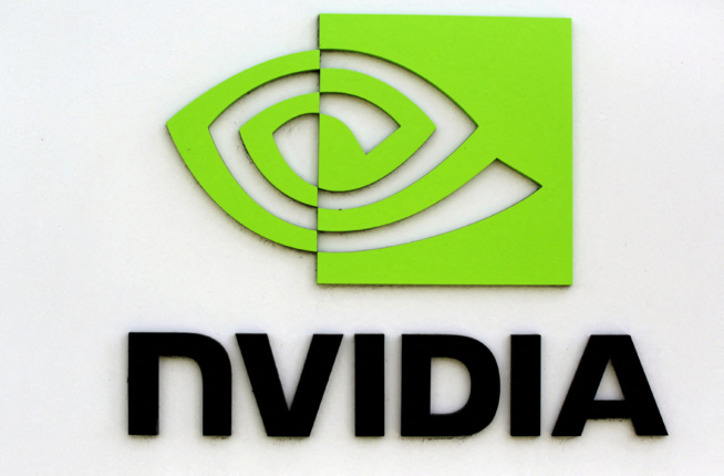 Nvidia surpasse les attentes, mais les investisseurs restent prudents Nvidia surpasse les attentes, mais les investisseurs restent prudents