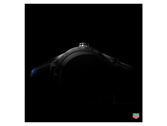 TAG Heuer publie une nouvelle image teaser de sa smartwatch Carrera 01