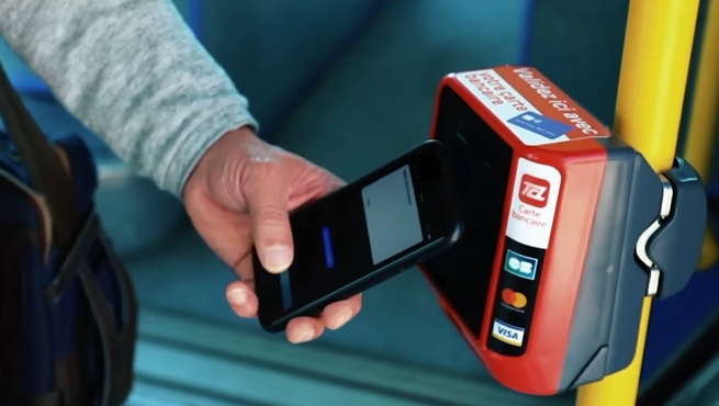 Barcelone intègre l’iPhone comme carte de transport sans passer par Apple Pay Barcelone intègre l’iPhone comme carte de transport sans passer par Apple Pay