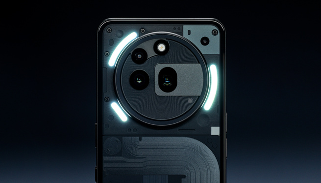 Nothing dévoile le design de sa série Phone (3a) à l'aide d'un robot pour la première fois au monde