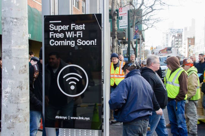 La ville de New York installe (enfin) son Wi-Fi public gigabit La ville de New York installe (enfin) son Wi-Fi public gigabit