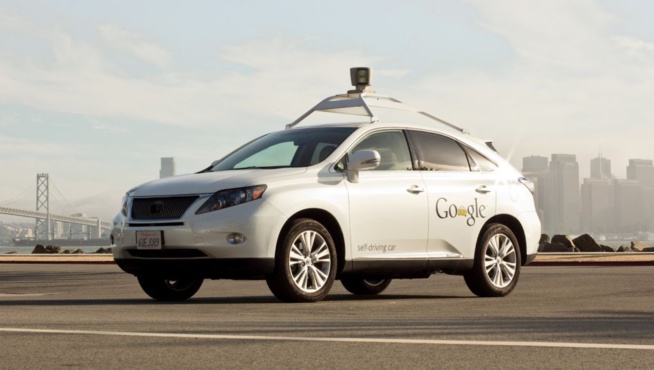 Google rapporte le premier accident causé par son prototype de voiture autonome Google rapporte le premier accident causé par son prototype de voiture autonome