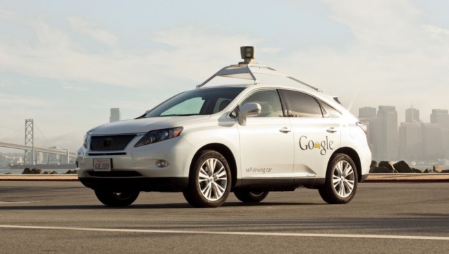 Google rapporte le premier accident causé par son prototype de voiture autonome