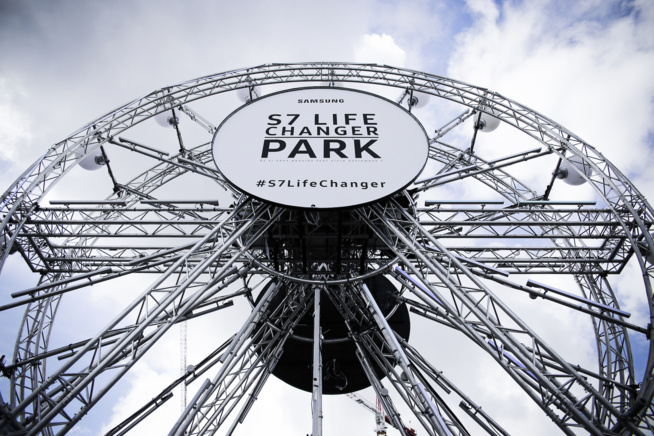 Samsung a attiré 47 000 personnes dans son parc d'attraction virtuel Samsung a attiré 47 000 personnes dans son parc d'attraction virtuel