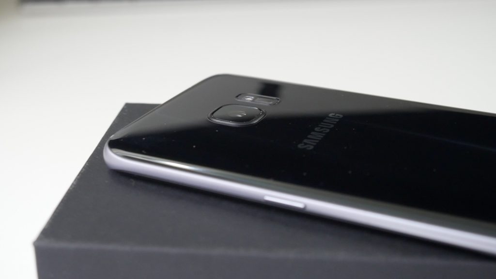 Le prochain Galaxy S8 pourrait avoir un ratio écran/corps de 90%