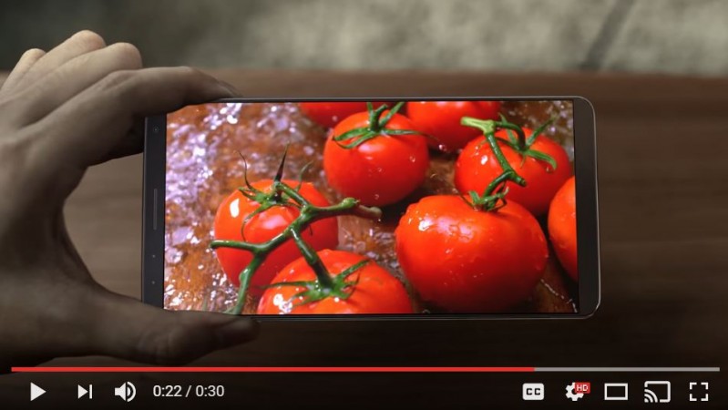 Des pubs Samsung Display montrent ce qui ressemble au Galaxy S8