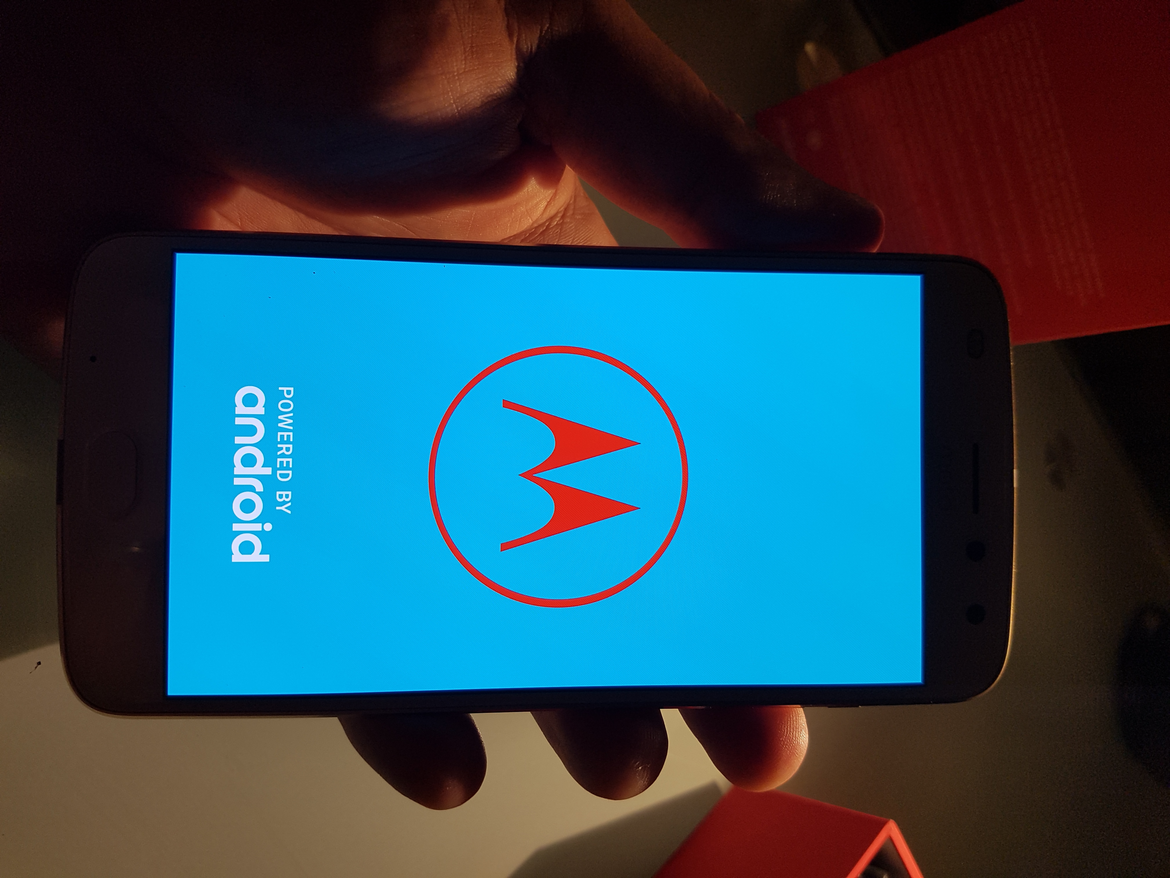 Téléphone modulaire et mods: 3 mois avec le Motorola Moto Z2 Play (1/2)