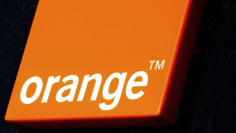 Orange coupe son wifi communautaire