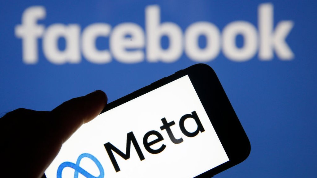 Le régulateur irlandais inflige une amende de 265 millions d'euros à Facebook