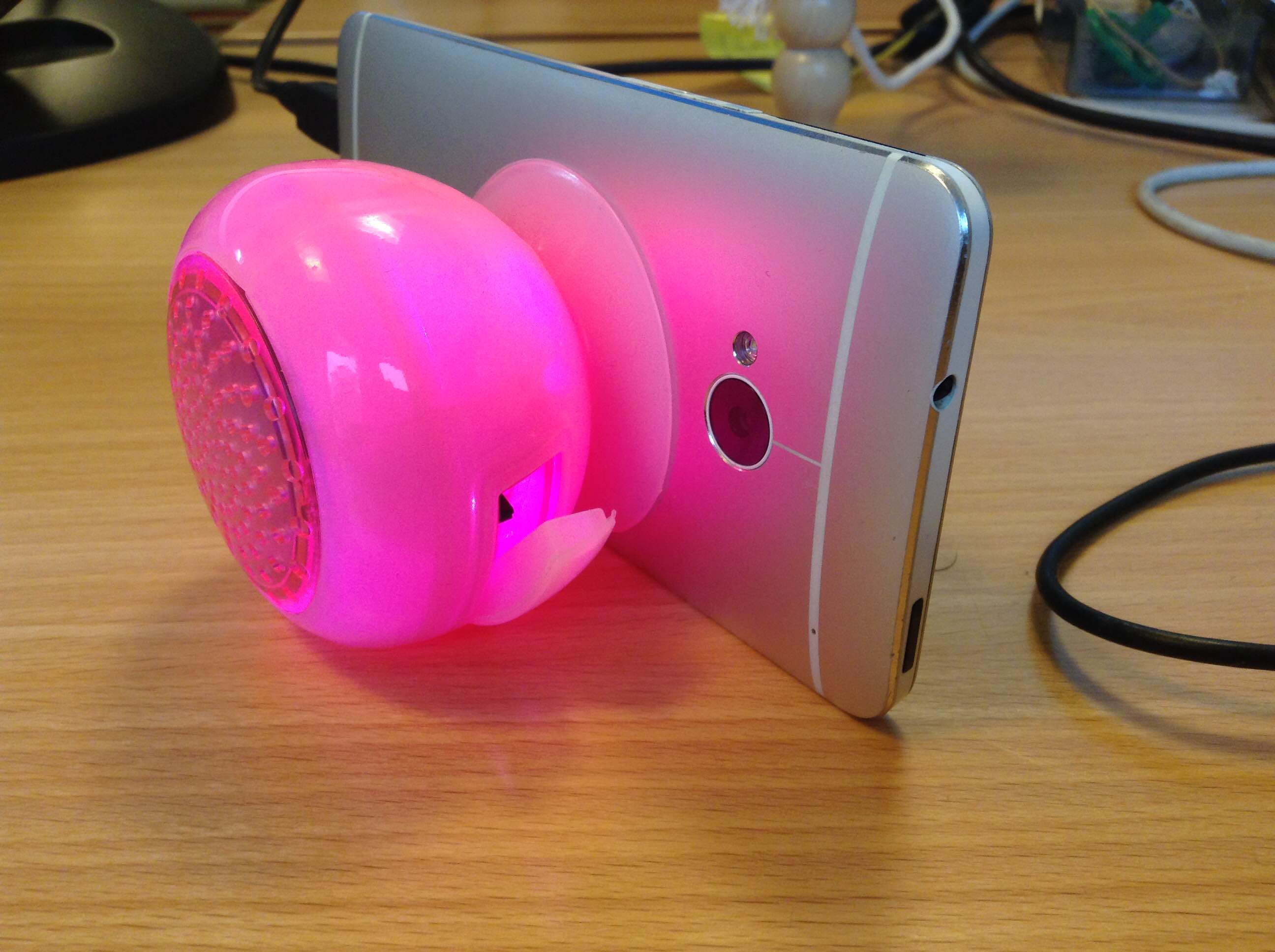 Q-BOPZ Candy - L'enceinte bluetooth, quel pied !