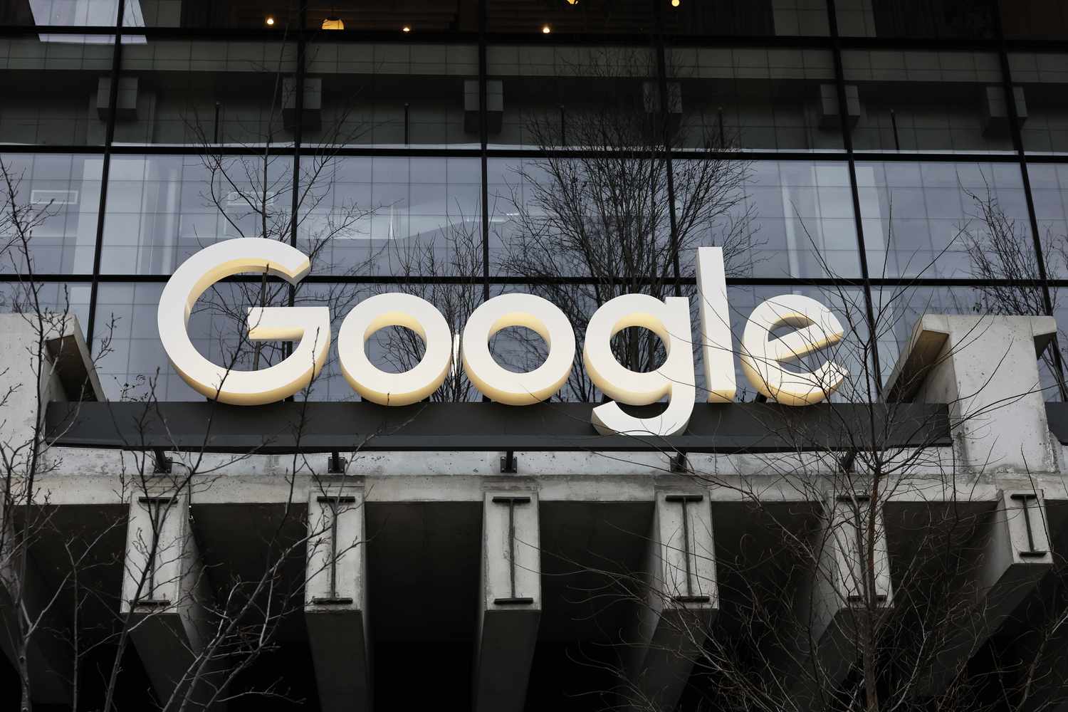 Google lance un programme de soutien aux start-up axé sur l'IA