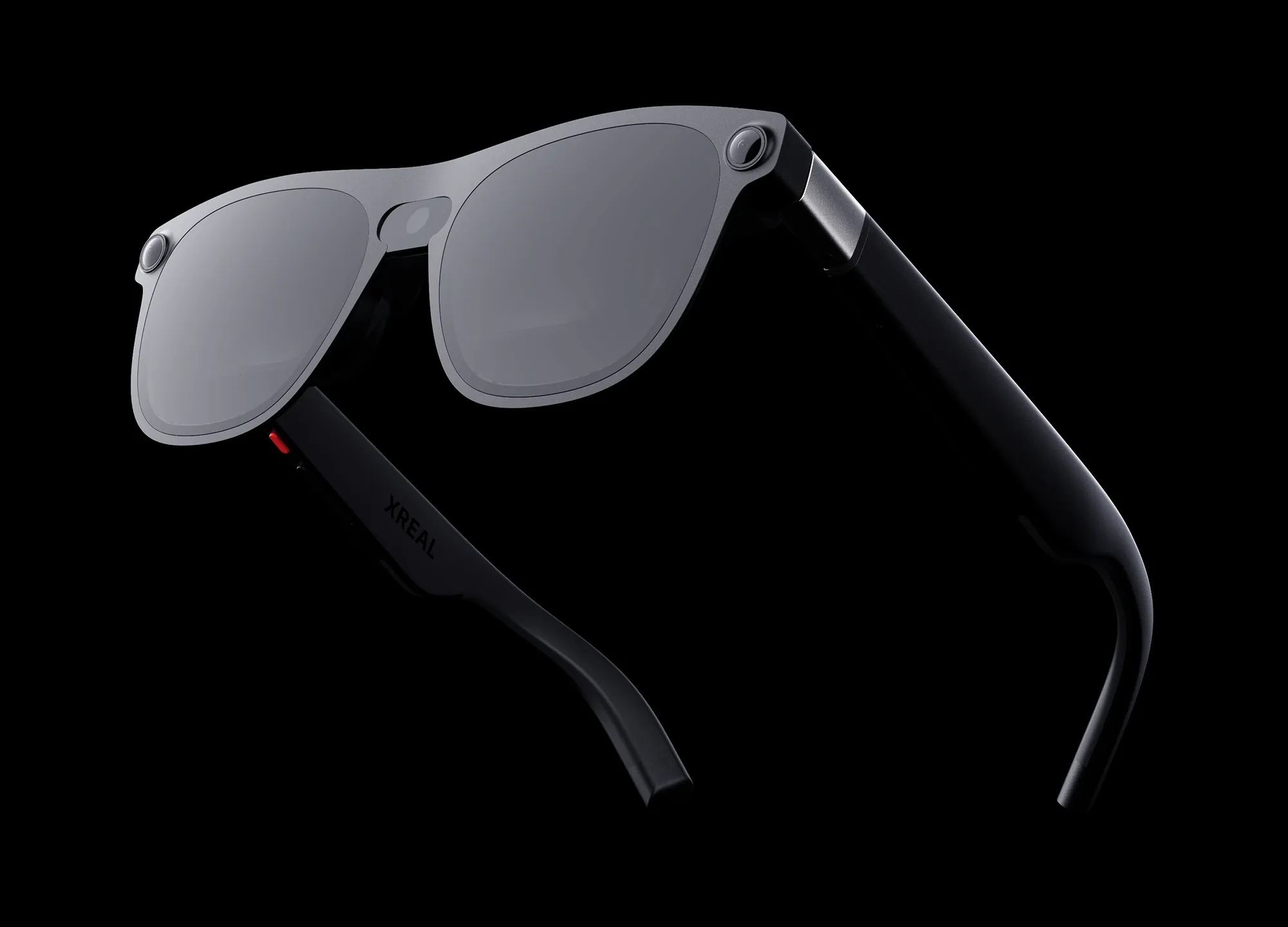 Lunettes XREAL Aura et compute puck. © XREAL