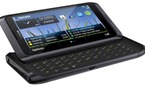 Nokia débute la commercialisation du E7, héritier du communicator