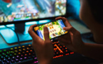 2021: Le marché mondial des jeux mobiles a dépassé celui du gaming sur consoles et PC.