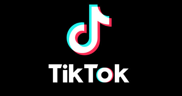 TikTok dans le viseur de l’Europe : la protection des mineurs pourrait lui coûter une lourde amende